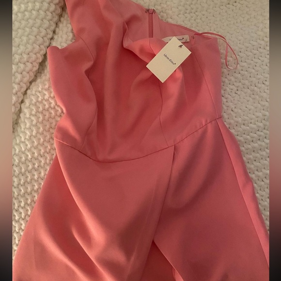 Pink romper - Picture 2 of 2